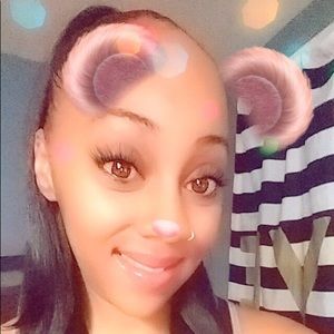 Meet your Posher, Kassandra